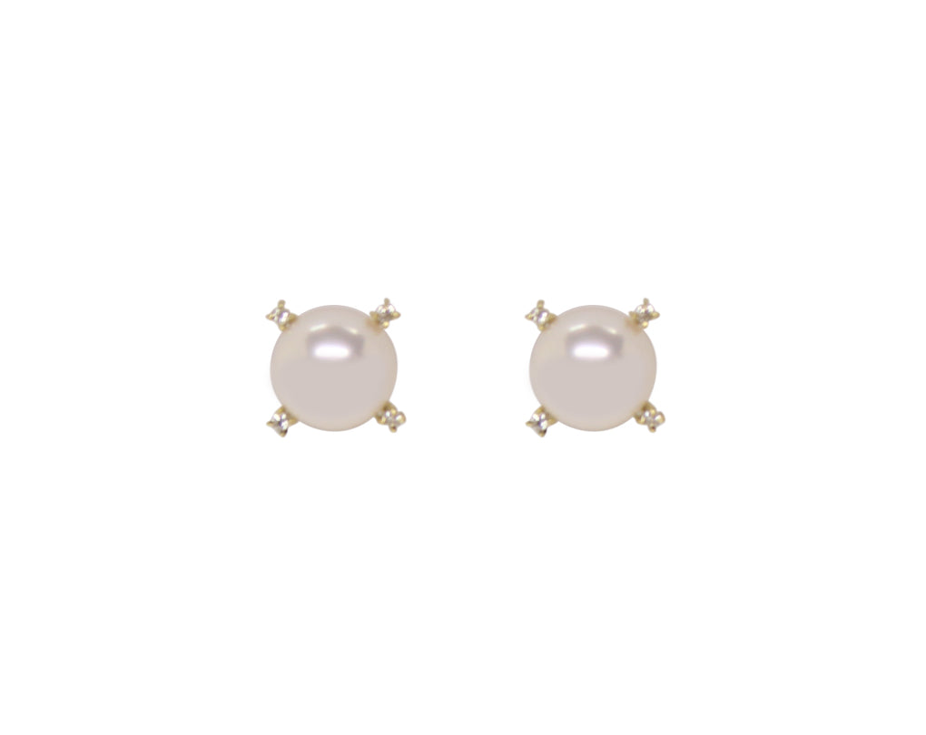 4 Prong Diamond Studs - Akoya Atelier